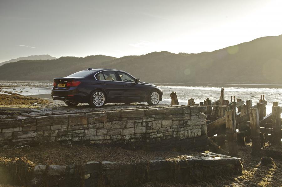  BMW 335iLuxury 2012 года  (UK) (фото 14 из 33)